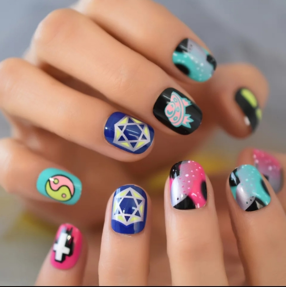 Short funky press on nails